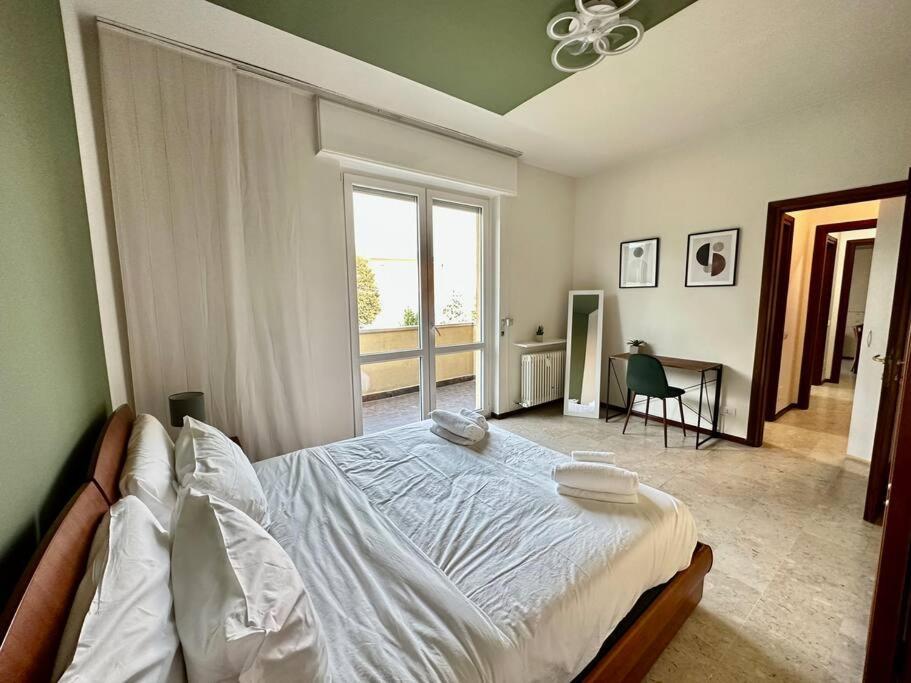 Low Cost Holiday An Business House And Free Park By Revenue House 科莫 外观 照片